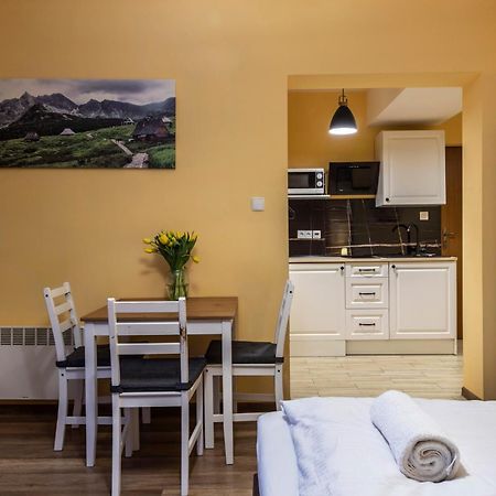 Udanypobyt Apartamenty Przy Dolinach A I B Koscielisko Exterior photo