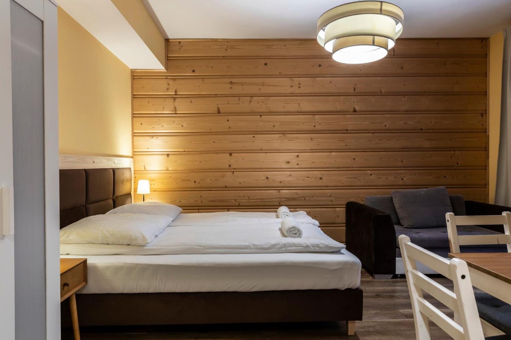 Udanypobyt Apartamenty Przy Dolinach A I B Koscielisko Room photo