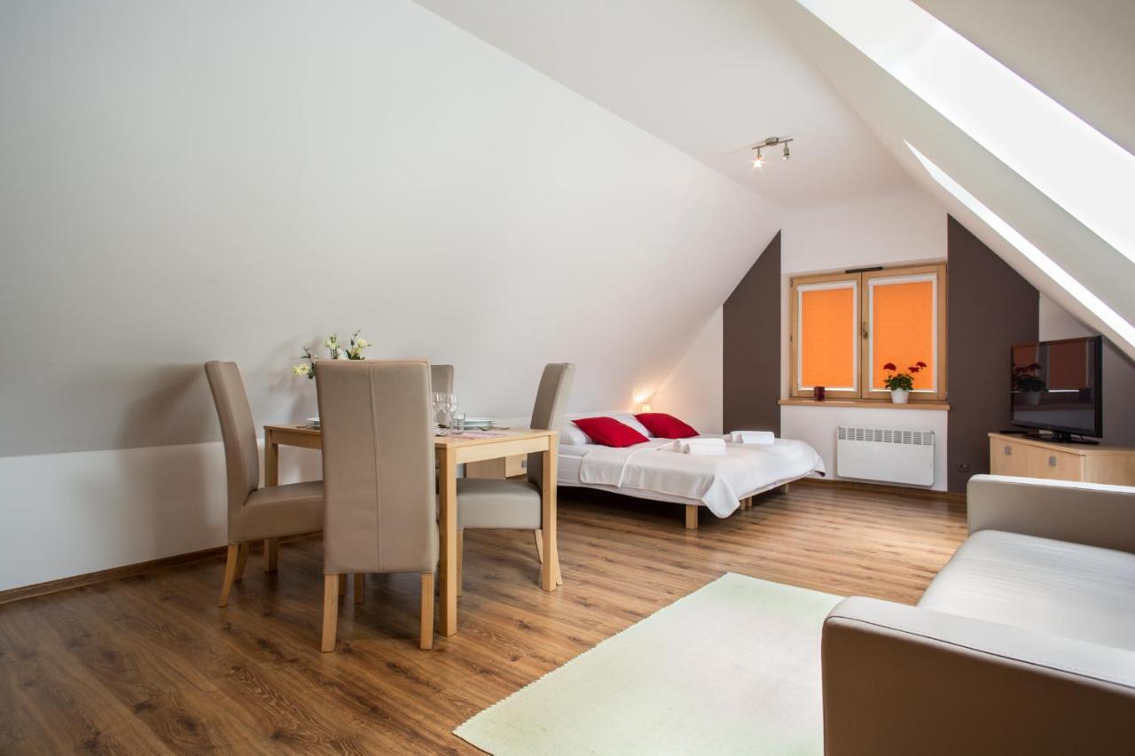 Udanypobyt Apartamenty Przy Dolinach A I B Koscielisko Exterior photo